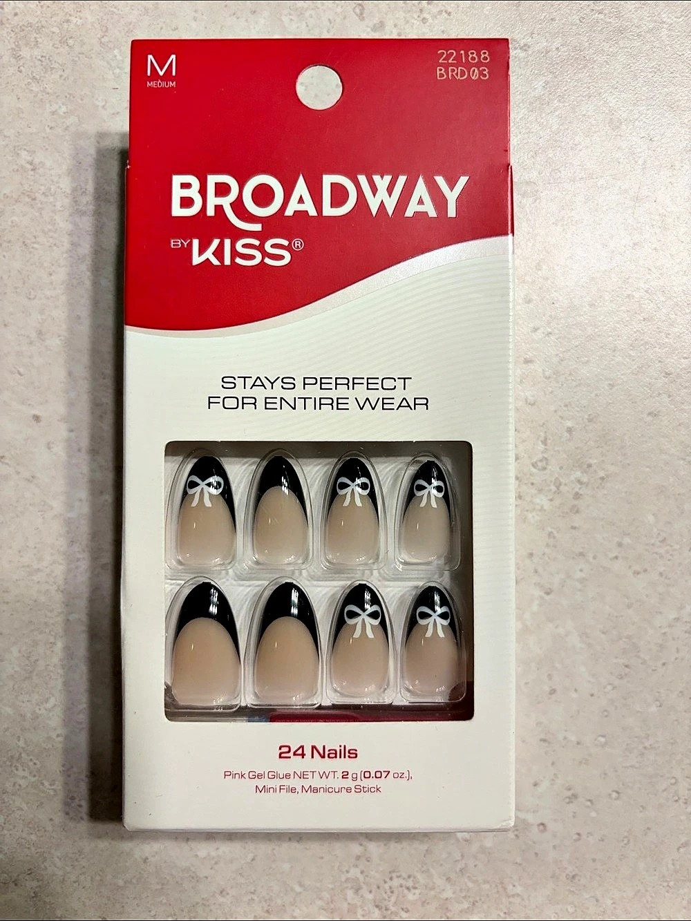 KISS Broadway by KISS Black & White Medium NWT Press-On Nails